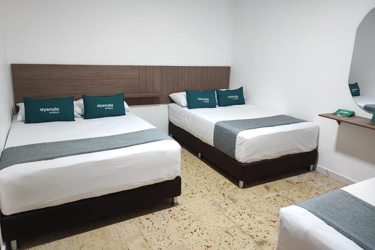 Ayenda Hotel Helenas ริออชชา ภายนอก รูปภาพ