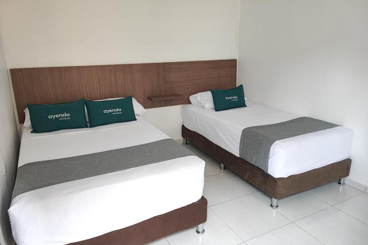 Ayenda Hotel Helenas ริออชชา ภายนอก รูปภาพ