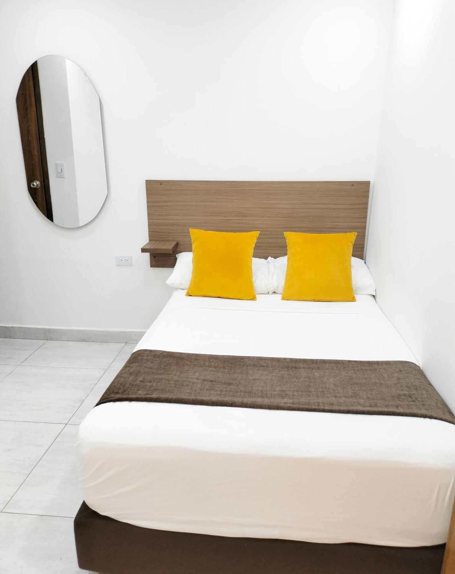 Ayenda Hotel Helenas ริออชชา ภายนอก รูปภาพ